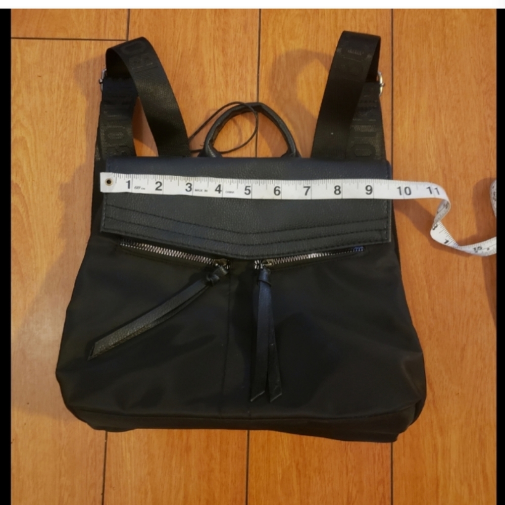 Botkier New York Trigger Backpack - Picture 3 of 10